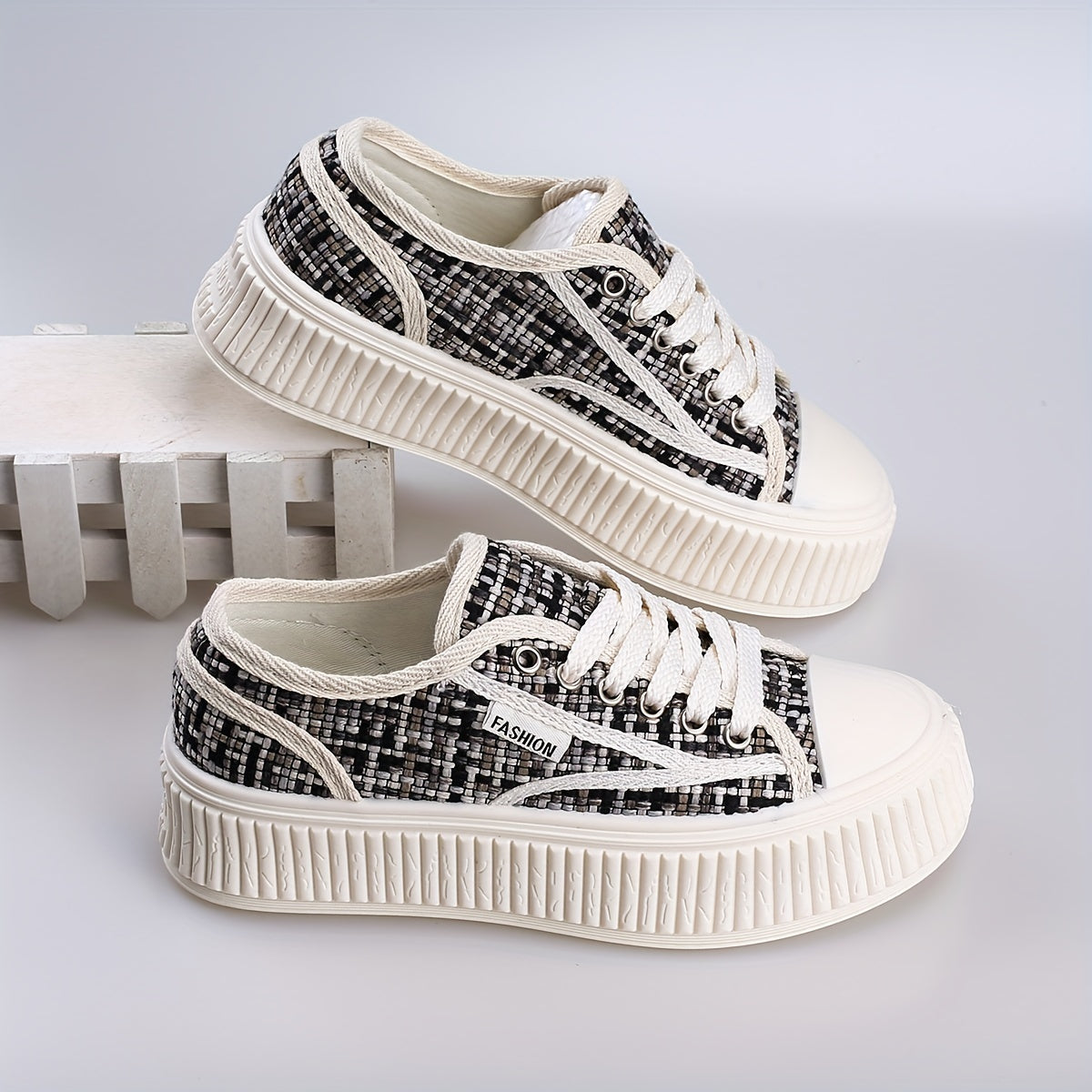Women's Platform Canvas Shoes Casual Lace Up Outdoor Sneakers