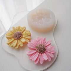 Daisy Aromatherapy Candle DIY Craft Silicone Mold
