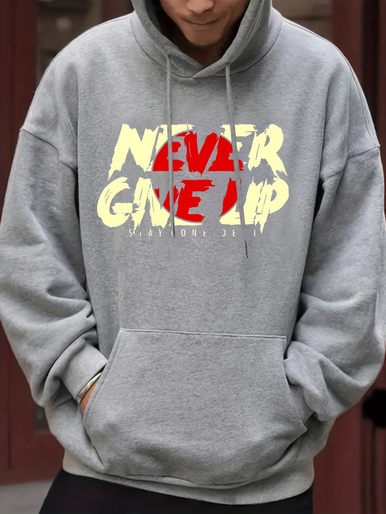 'Never Give Up' Print Hoodie Men's Casual Pullover Hoodie