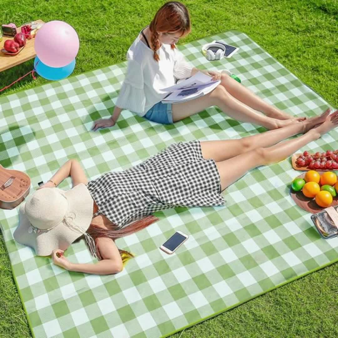 Foldable Outdoor Picnic Mat, Beach Camping Waterproof Blanket