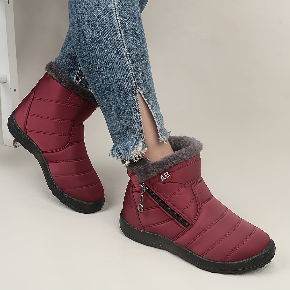 Fur Lined Thermal Winter Boots Side Zipper Warm Snow Boots
