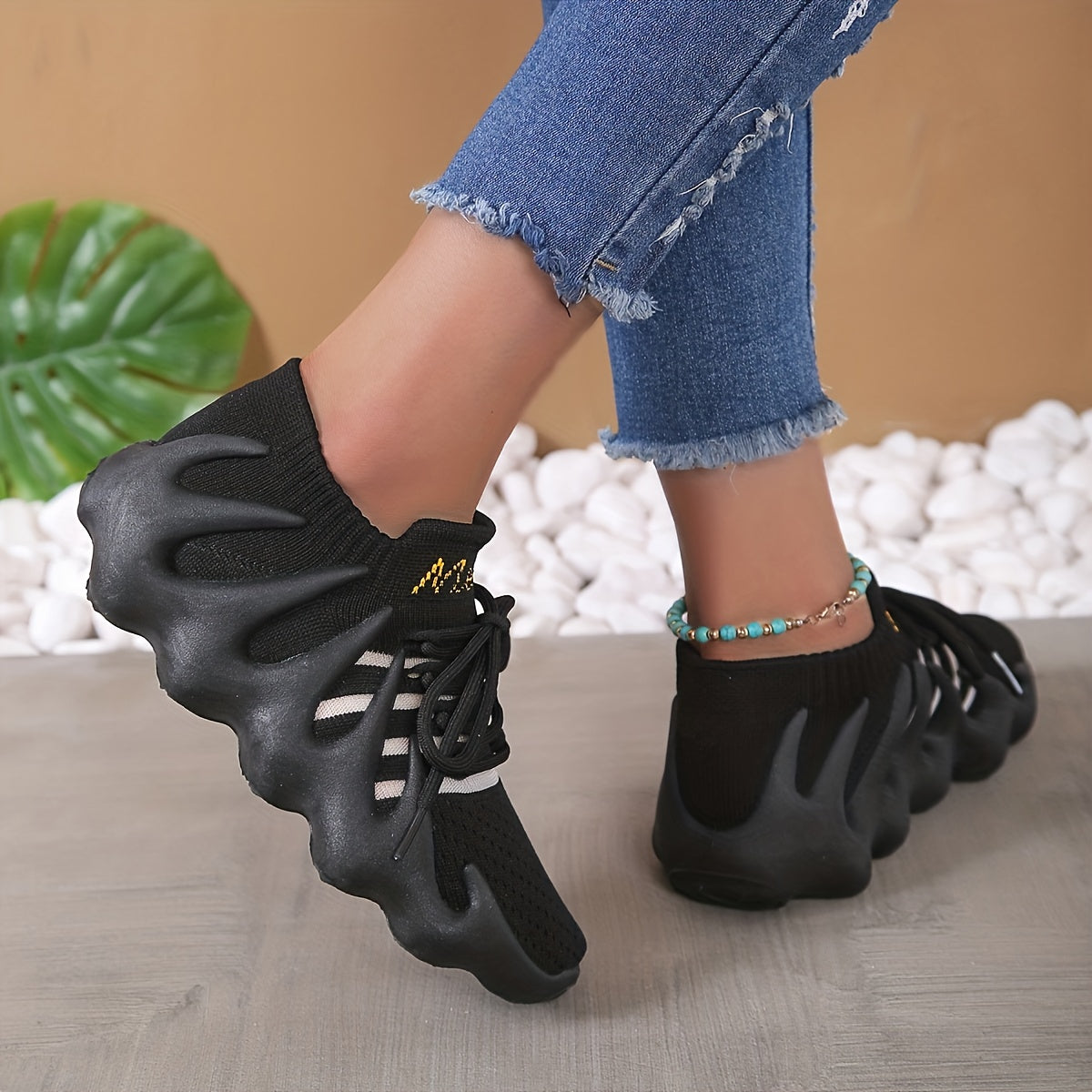 Women's Plaid Pattern Sneakers Low Lace Up Mesh Shoes