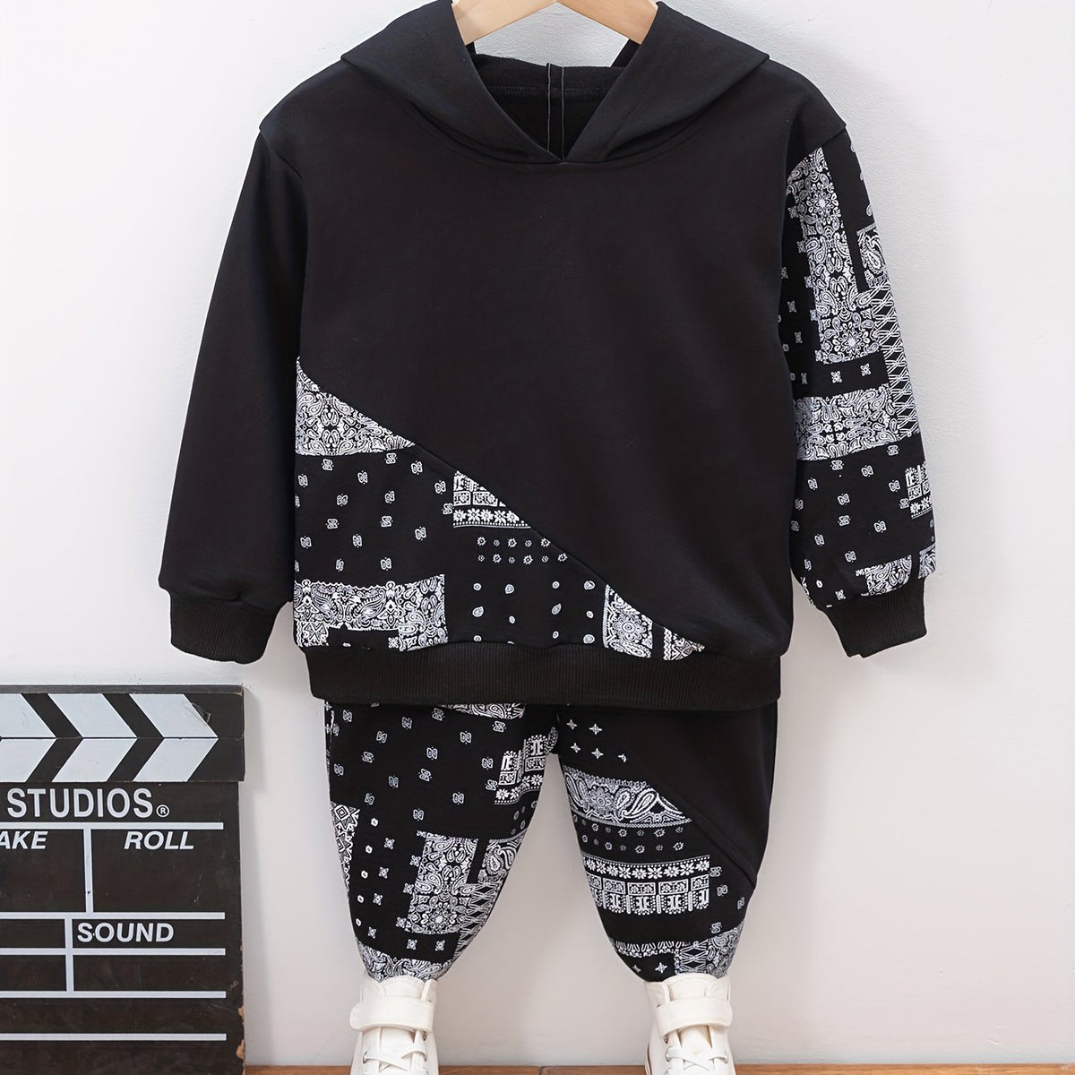 Boy's Paisley Pattern 2pcs Hoodie & Sweatpants Set for Spring Fall