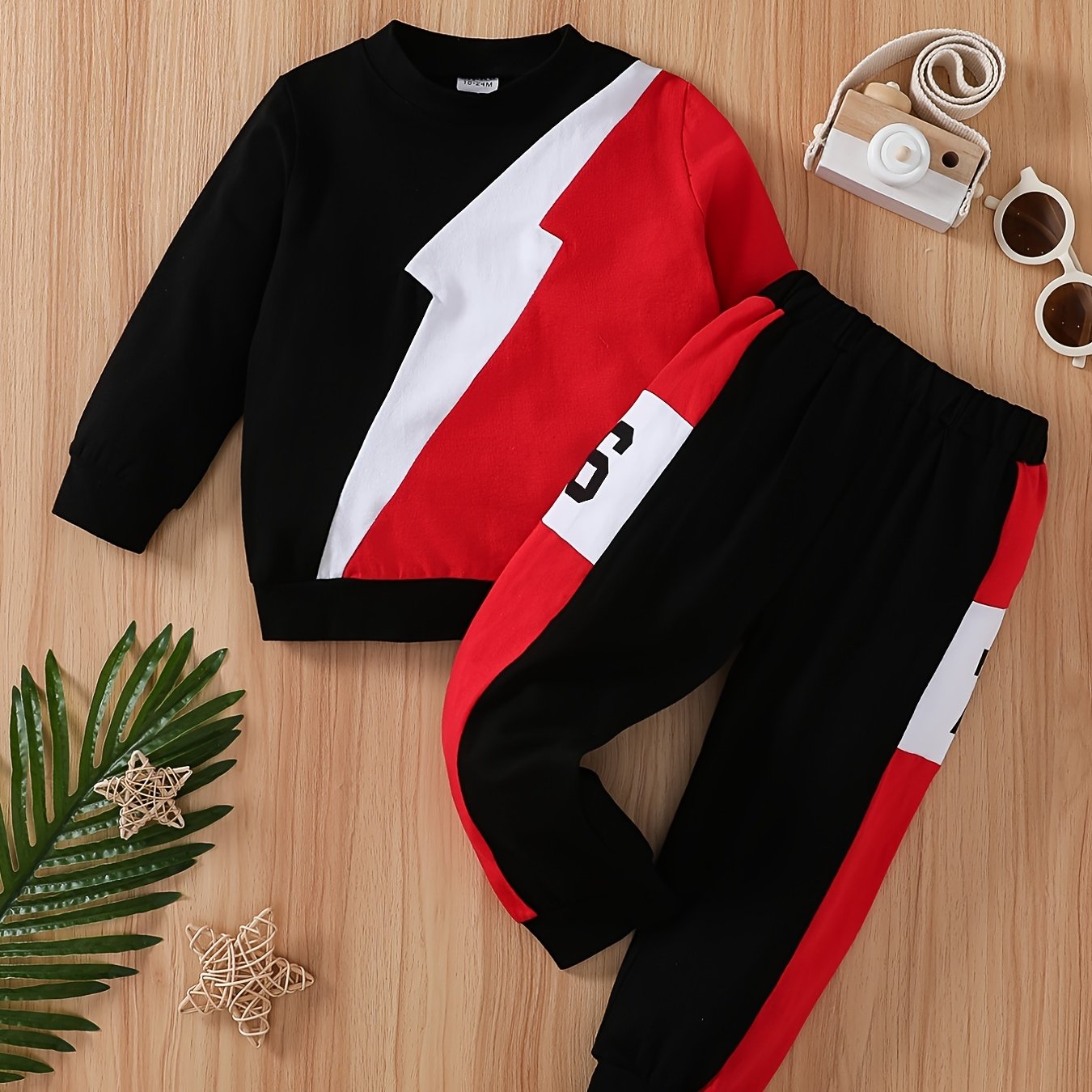 Boys Pullover Sweatshirt & Jogger Pants Set