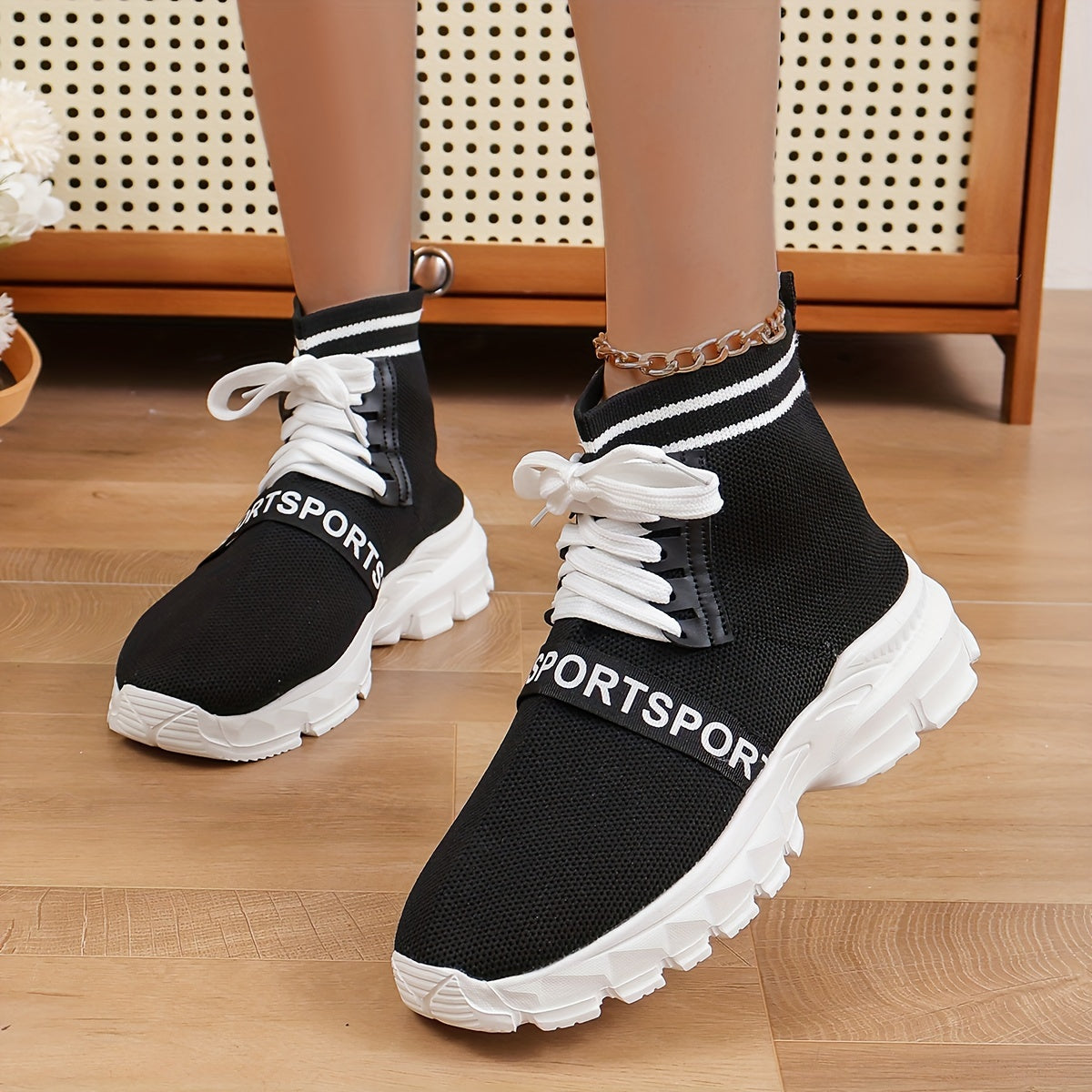 Women's Letter Pattern Woven Running Shoes