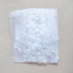 Double Layer Bridal Veil with Lace Detailing Wedding Accessory