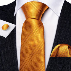 Barry Wang Men's Tie Cufflinks Handkerchief Set