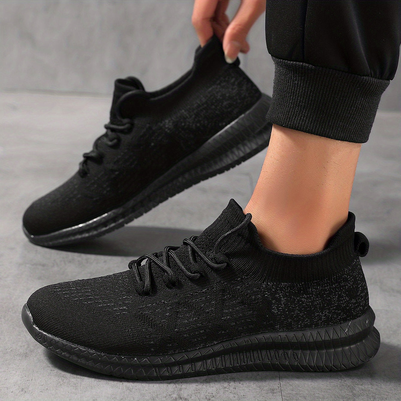 Men's Lightweight Shock Absorbing Running Shoes