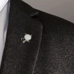 Golden Large Face Cat Brooch Collar Buckle Pin
