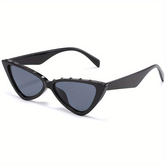 Y2K Cat Eye Sunglasses Rivet Anti Glare Glasses UV400 with Case