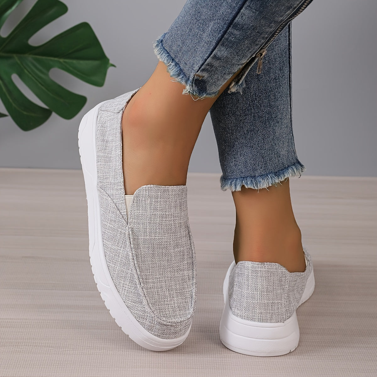 Women's Canvas Slip On Flat Shoes Lightweight & Comfortable