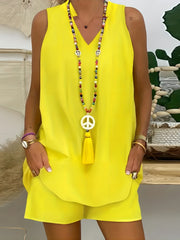 Solid Two piece Set V Neck Tank Top & Loose Shorts