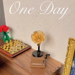 1:12 Retro Phonograph Dollhouse DIY Decor Accessory