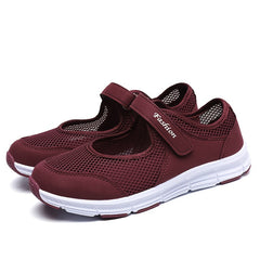 Women's Mesh Flat Sandals Breathable Non Slip Walking Shoes