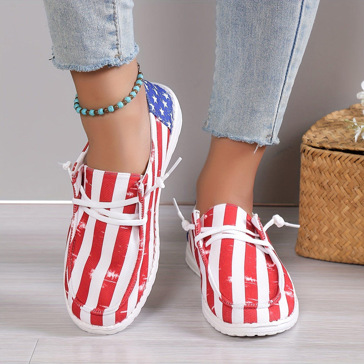 Women's Striped Canvas Sneakers Lace Up Lightweight Shoes