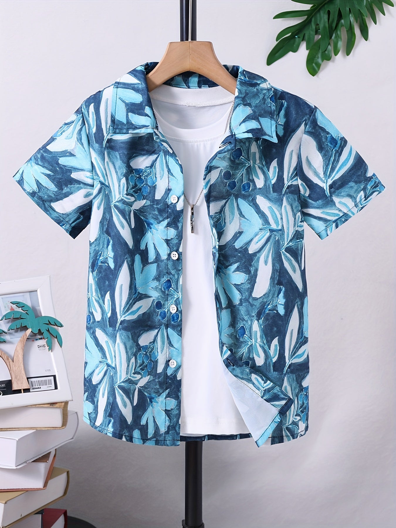 Leaf Graphic Print Boys Casual Shirt