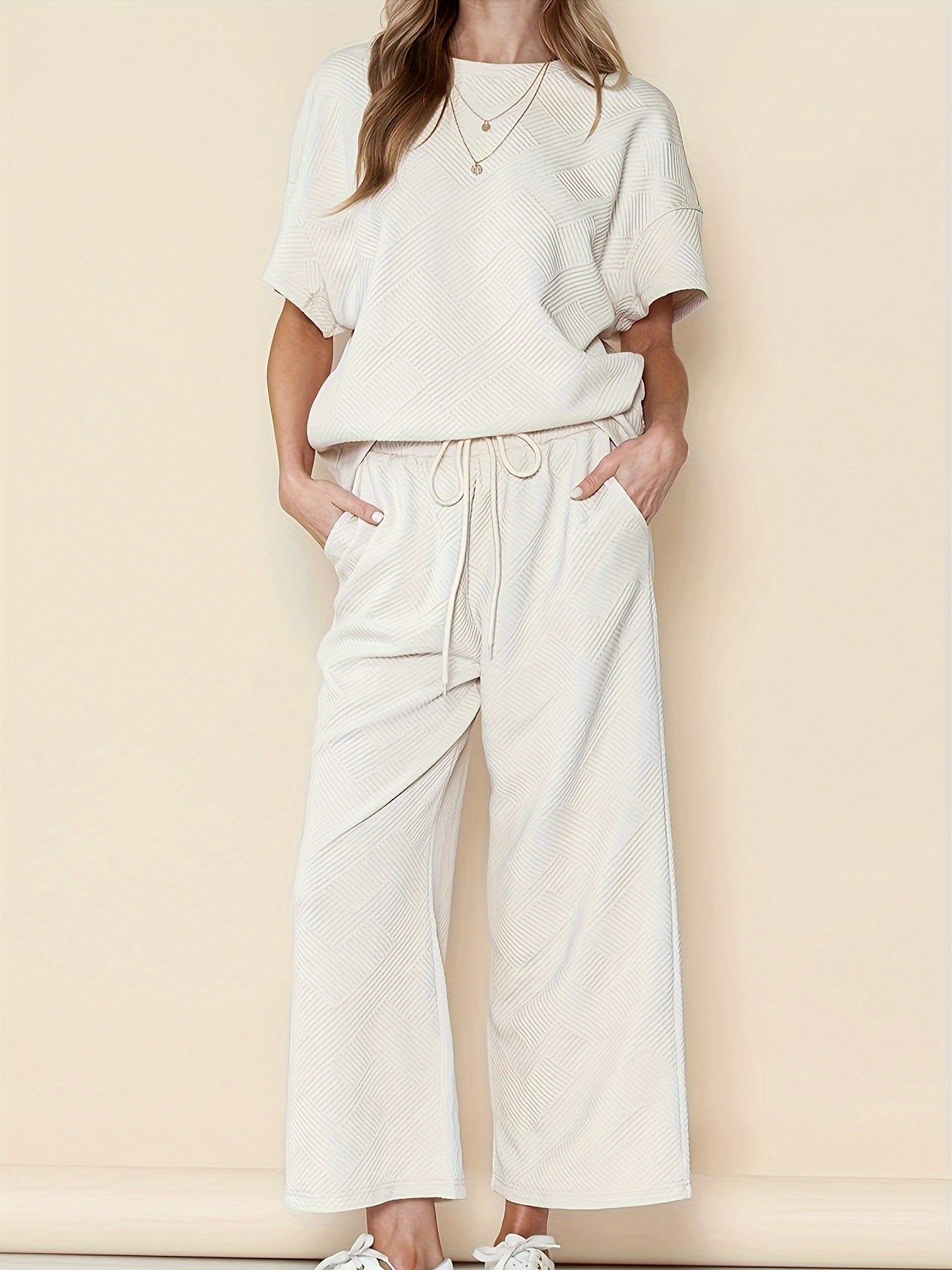  Solid Short Sleeve Round Neck Top & Wide Leg Pants Outfit Set