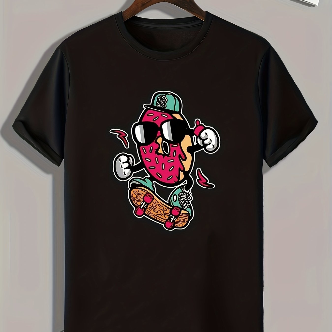 Skateboarding Print Men's Graphic T-shirt