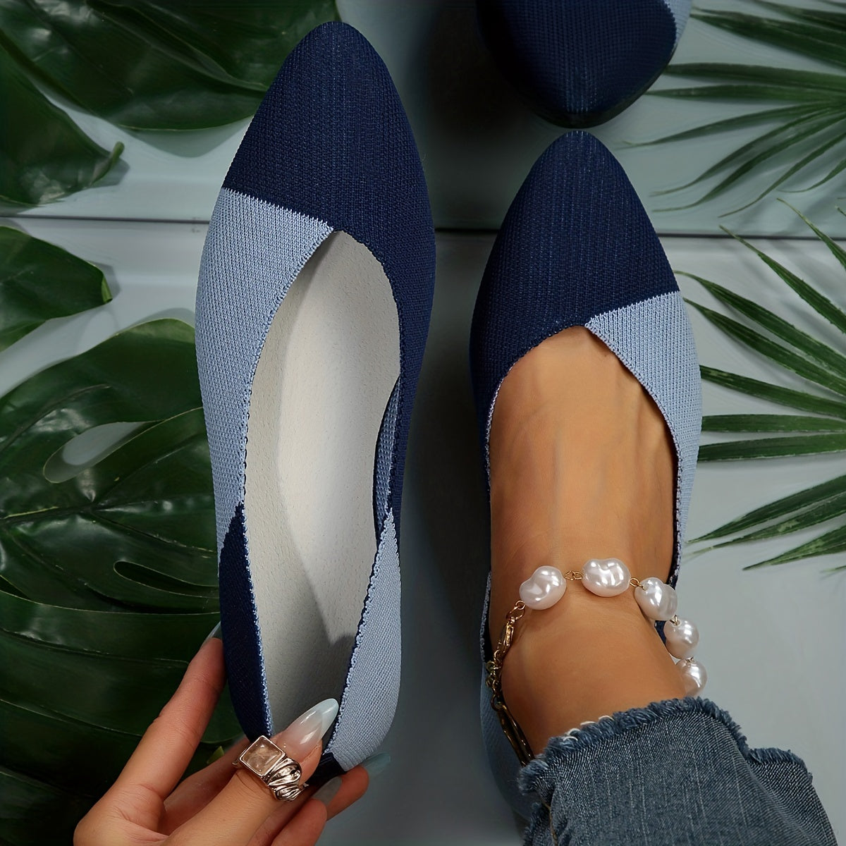 Colorblock Pointed Toe Knitted Slip On Ballet Flats