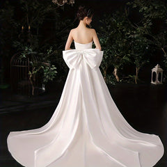 Baroque Style Bridal Train Accessory with Large Bow Knot Polyester Fiber