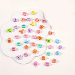 40pcs Random Small Butterfly Star Shaped Claw Clip Hairpin Hair Accessories