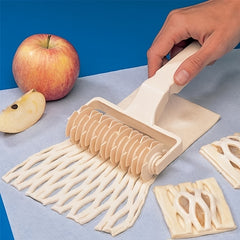 Pastry Lattice Roller Cutter for Perfect Pie Dough