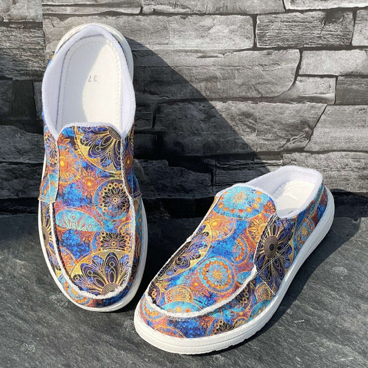 Geometric Pattern Slip On Shoes - Women's Lightweight Comfortable