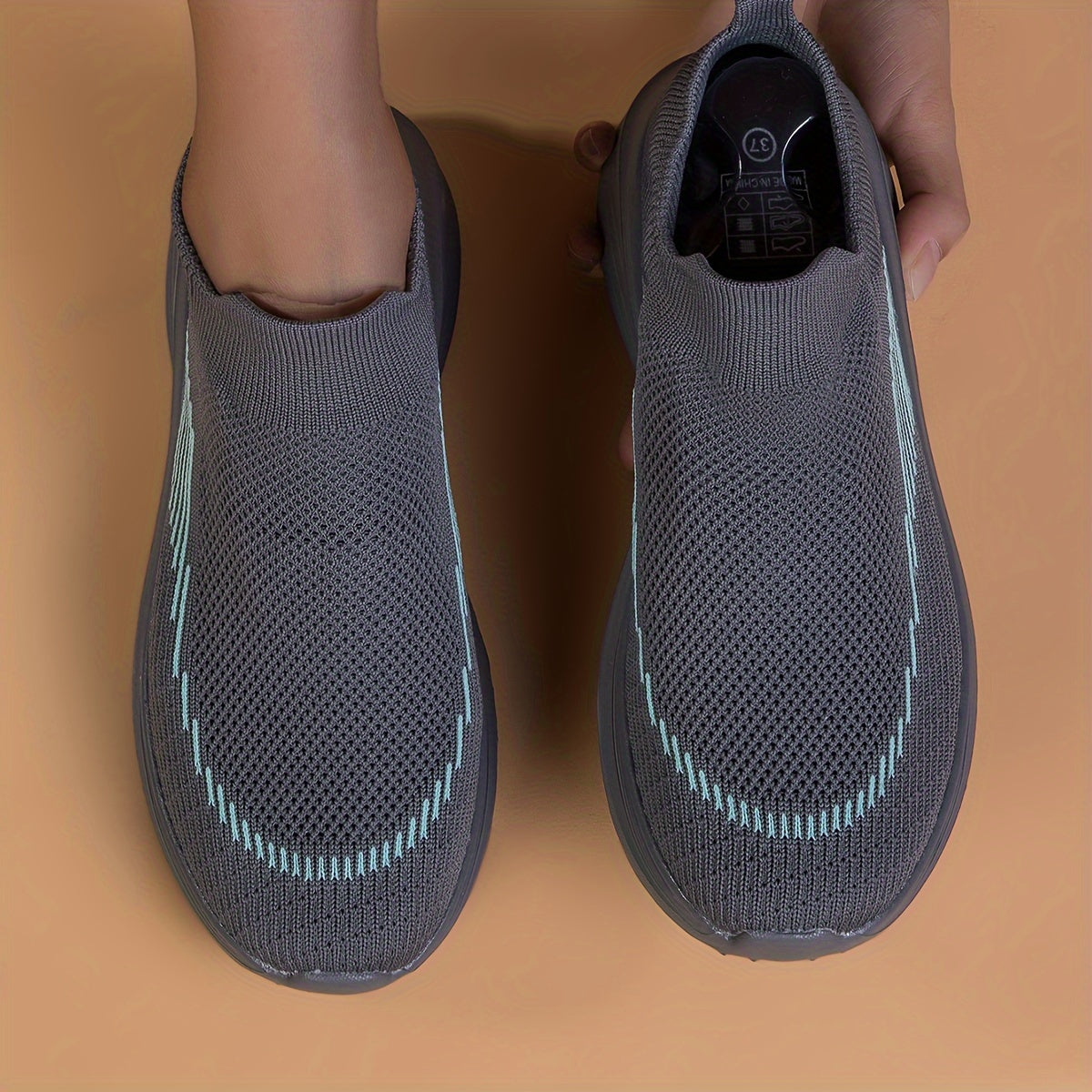 Women's Sporty Running Shoes Anti-slip Slip-on Sneakers