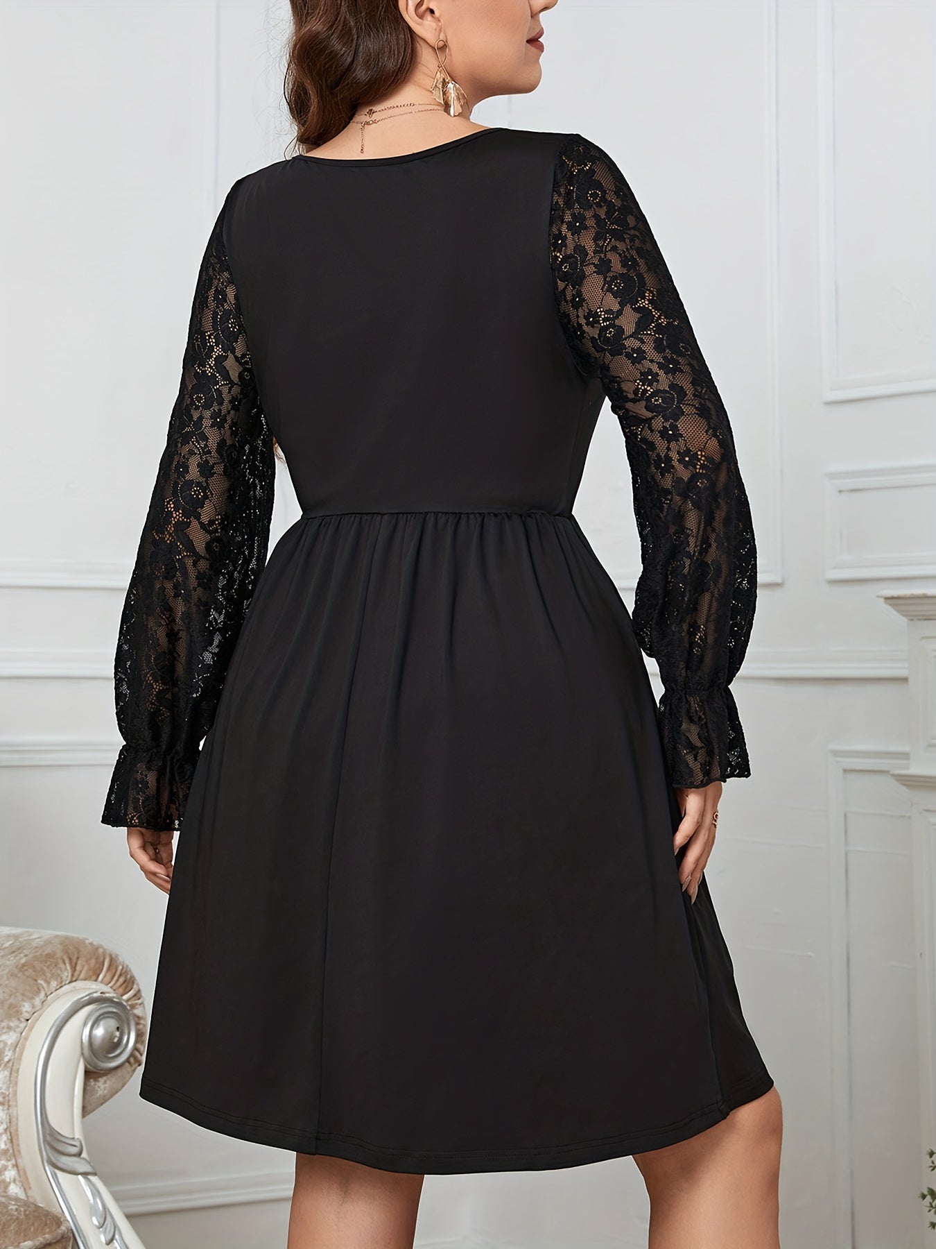  Casual Dress Women's Solid Lace Lantern Sleeve Round Neck Dress