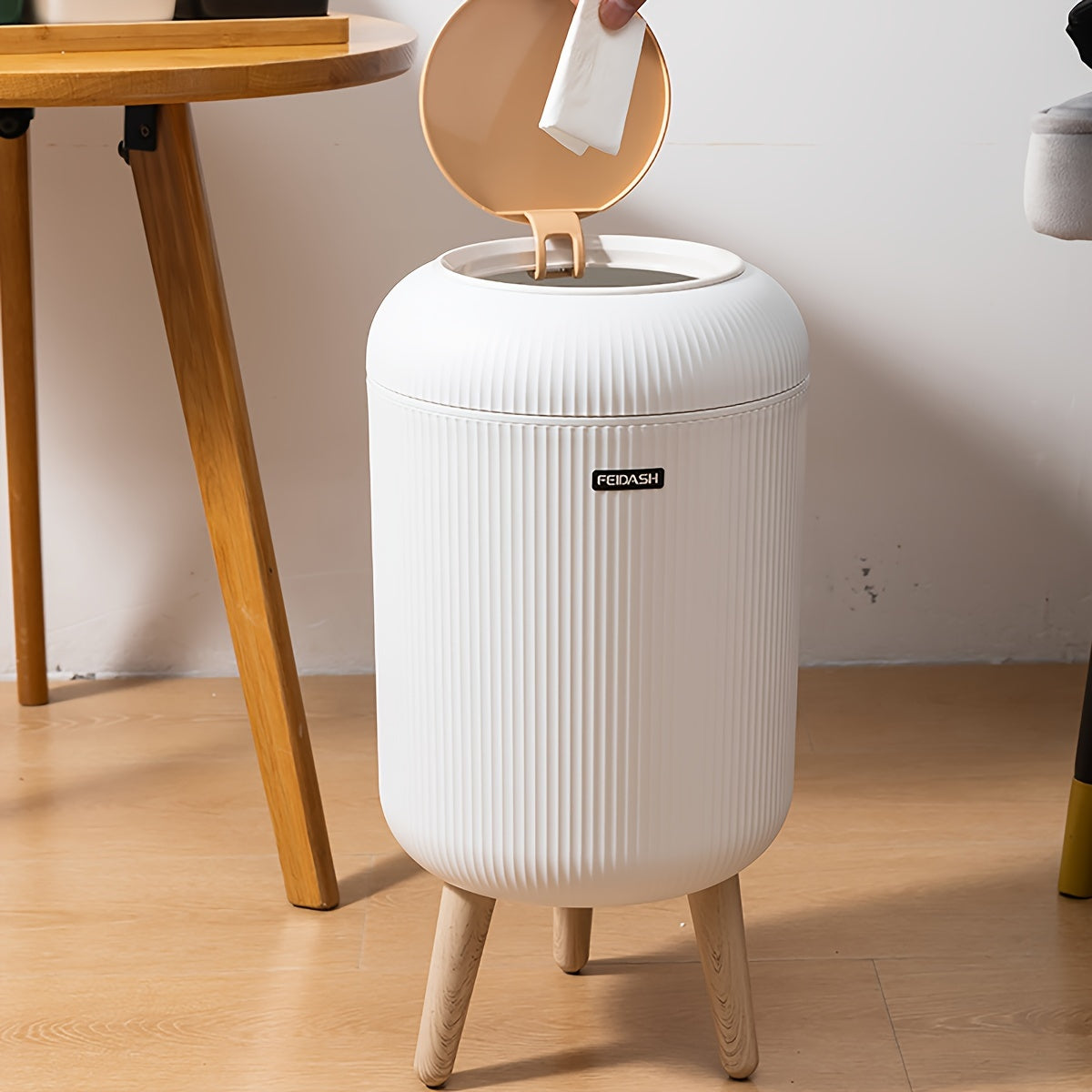 9.5L Odor-proof Trash Bin with Lid, Minimalist Design