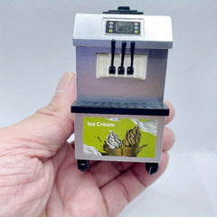 1:12 Mini Ice Cream Machine & Cones Set Dollhouse Decor Tea Shop Modeling