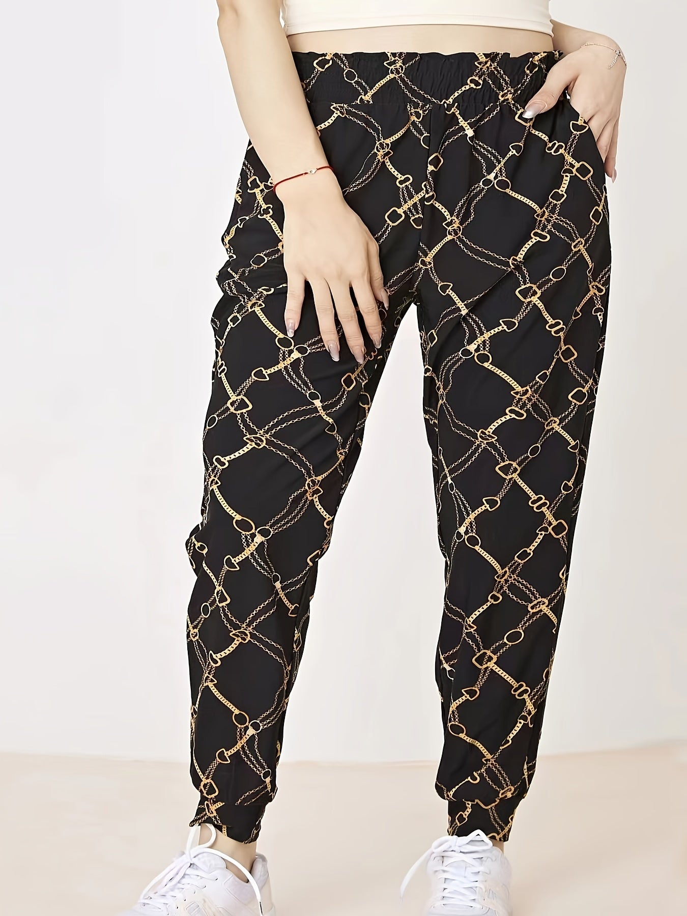  Abstract Figure Print Fitness Trousers