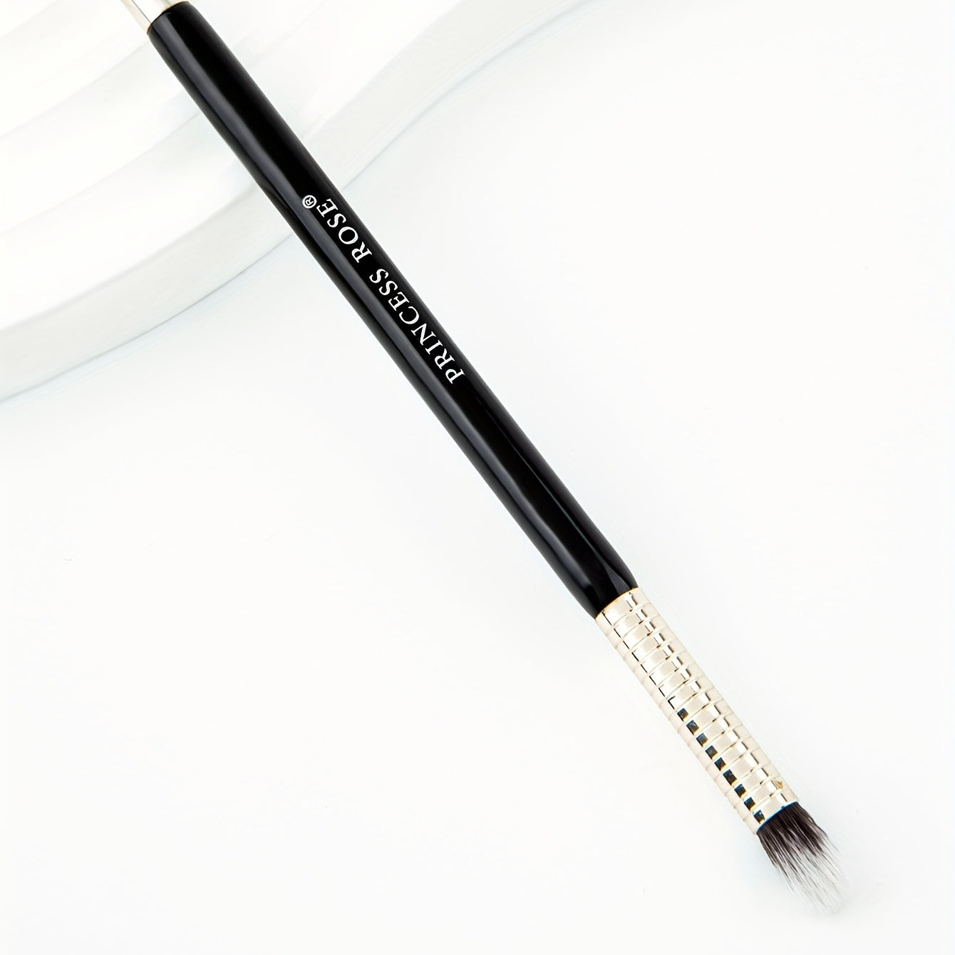 Vegan Eyeshadow Brush for Flawless Makeup Application