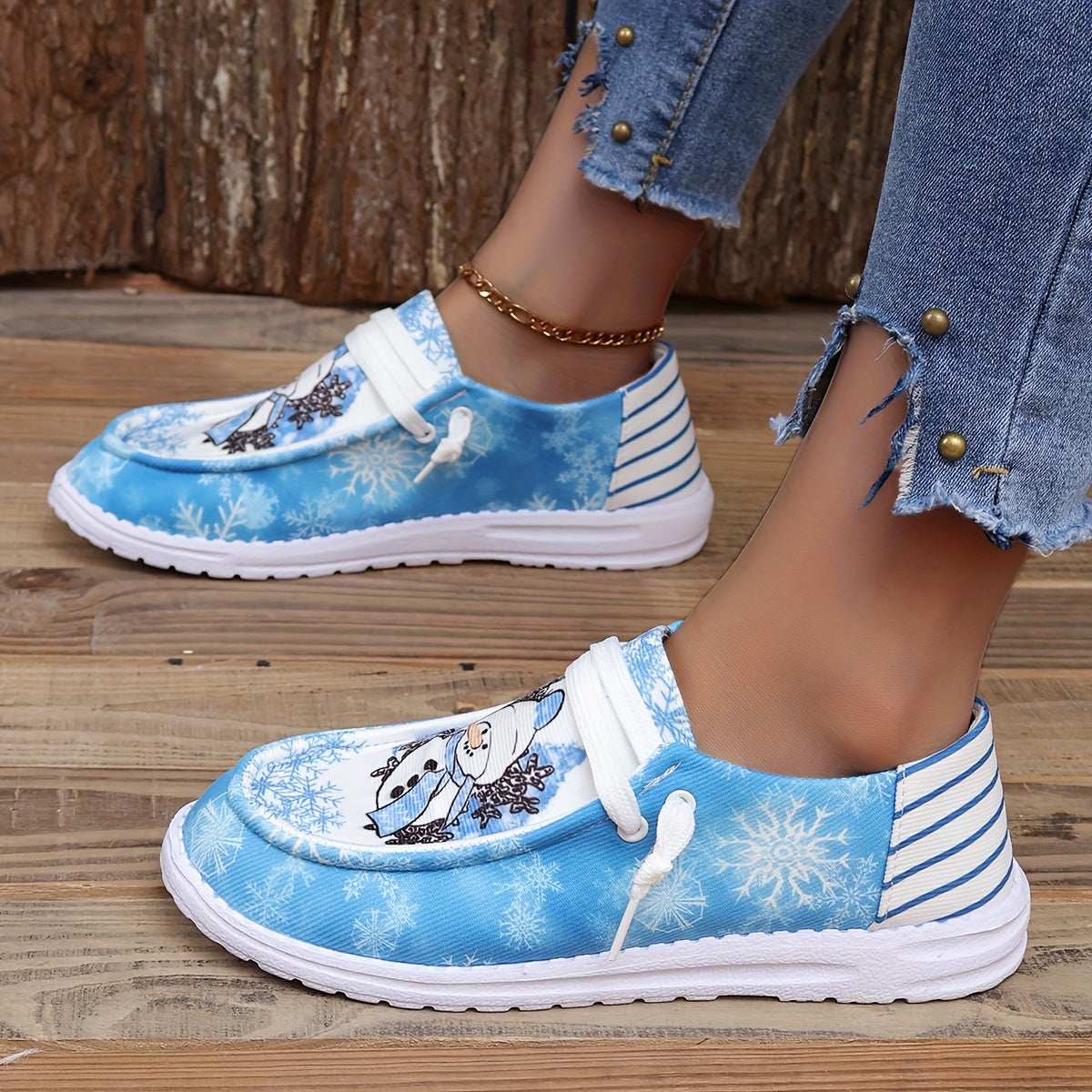 Christmas Snowman Print Low Top Sneakers Lightweight Casual Walking Shoes