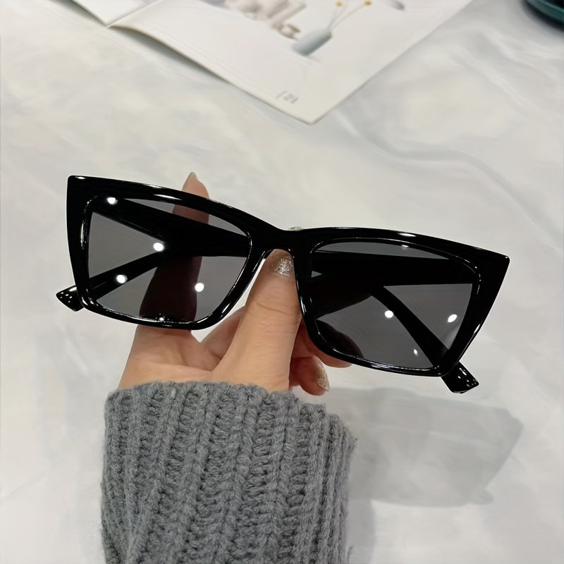 Vintage Cat Eye Plastic Sunglasses for Women