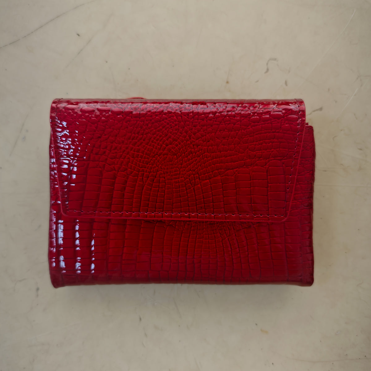 Green Croc Texture Wallet with Triple Magnetic Closure