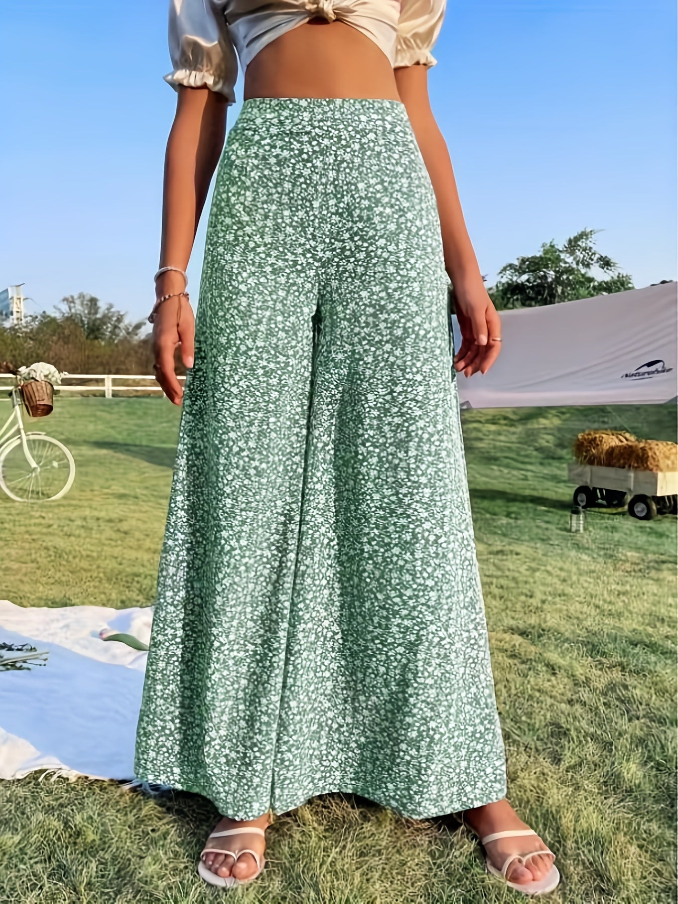 Women's Plus Ditsy Floral Print Wide Leg Trousers