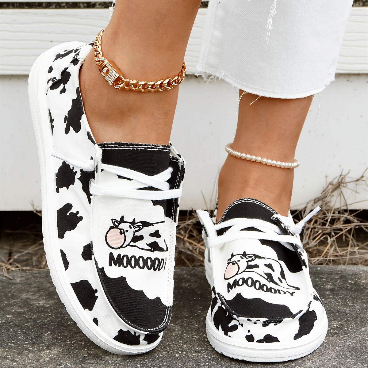 Women's Dairy Cow Pattern Flat Shoes Lightweight Soft Comfortable Walking Shoes