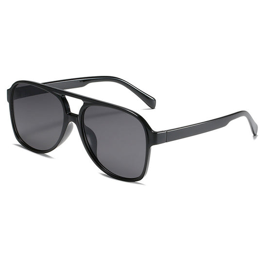 Stylish Sunglasses with Plastic Frame