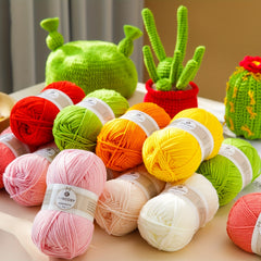 Soft Acrylic Yarn Assorted Colors 4 ply Crochet & Hand Knitting 140Yards 50g Ski