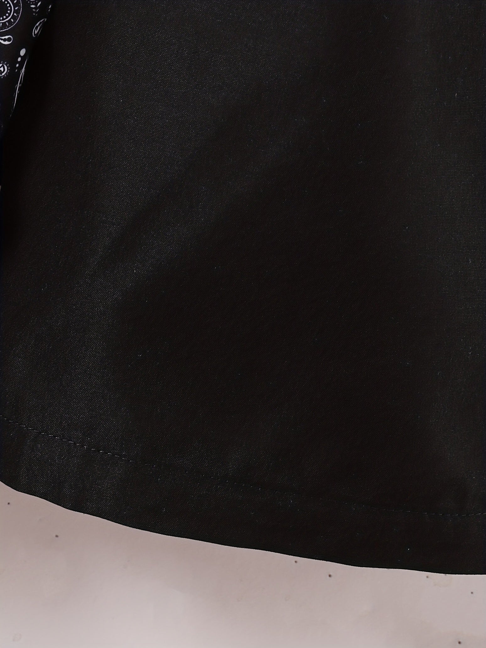 Men's Paisley Print Elastic Waist Workout Shorts