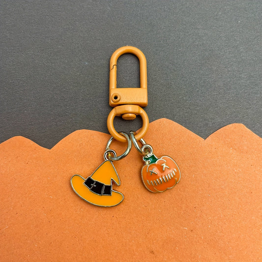 Creative Witch Pumpkin Spider Bat Keychain Wallets Backpacks Car Keys Pendant