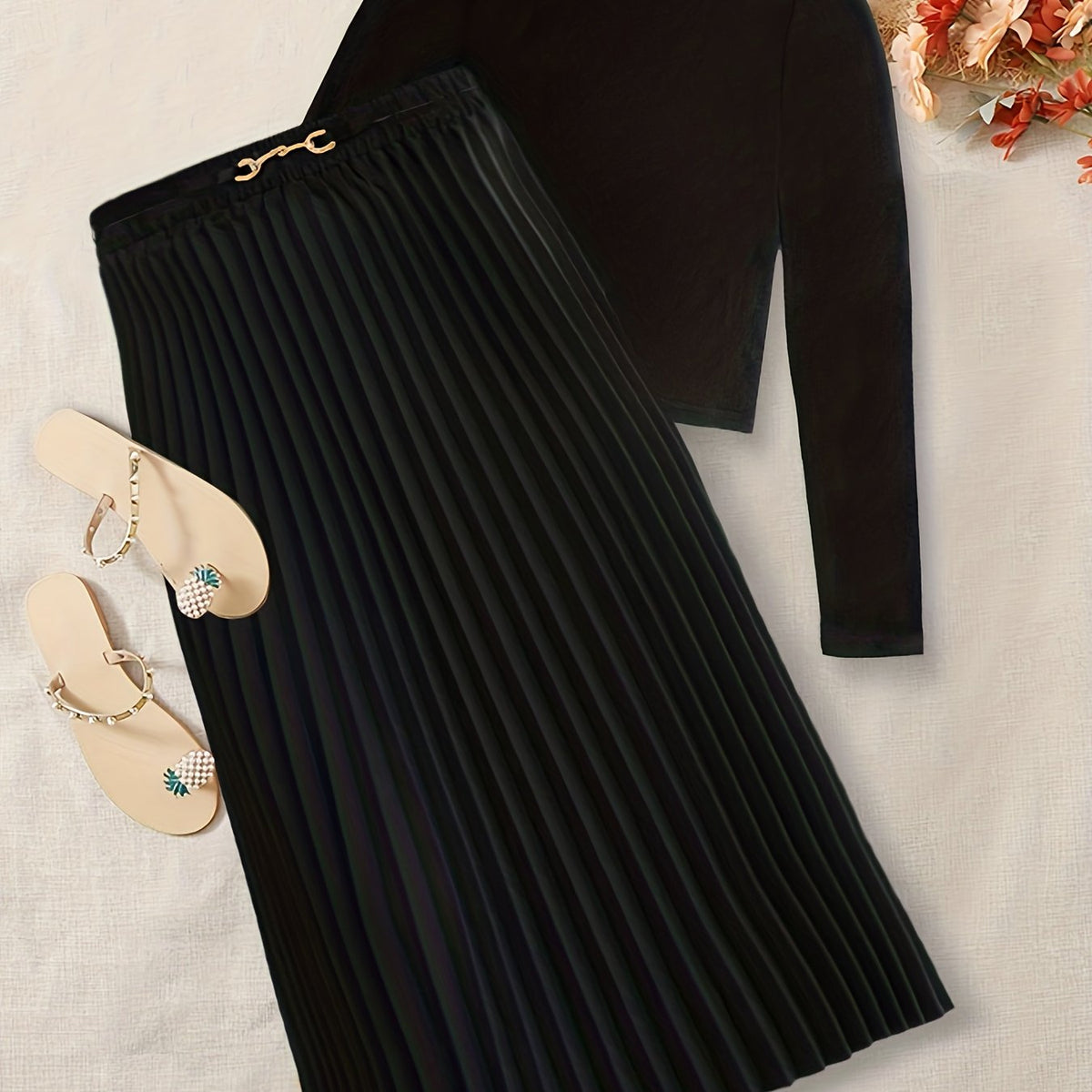 Solid Two piece Set Crew Neck Long Sleeve Tops & Pleated Skirts