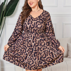  Leopard Print Long Sleeve V Neck Smock Dress