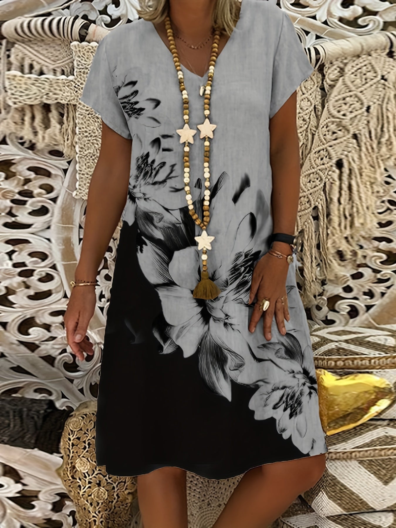  Colorblock Floral Print Short Sleeve V Neck Dress