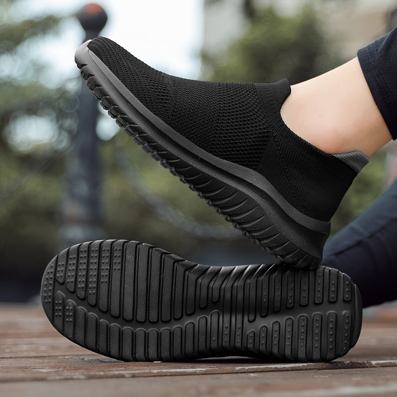 Men's Breathable Lightweight Running Shoes Outdoor Walking Shoes