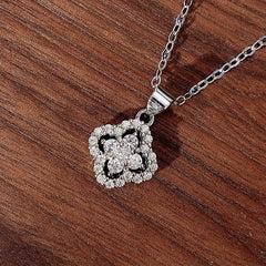 Four Leaf Clover Crystal Pendant Necklace 925 Silver Plated Clavicle Necklace