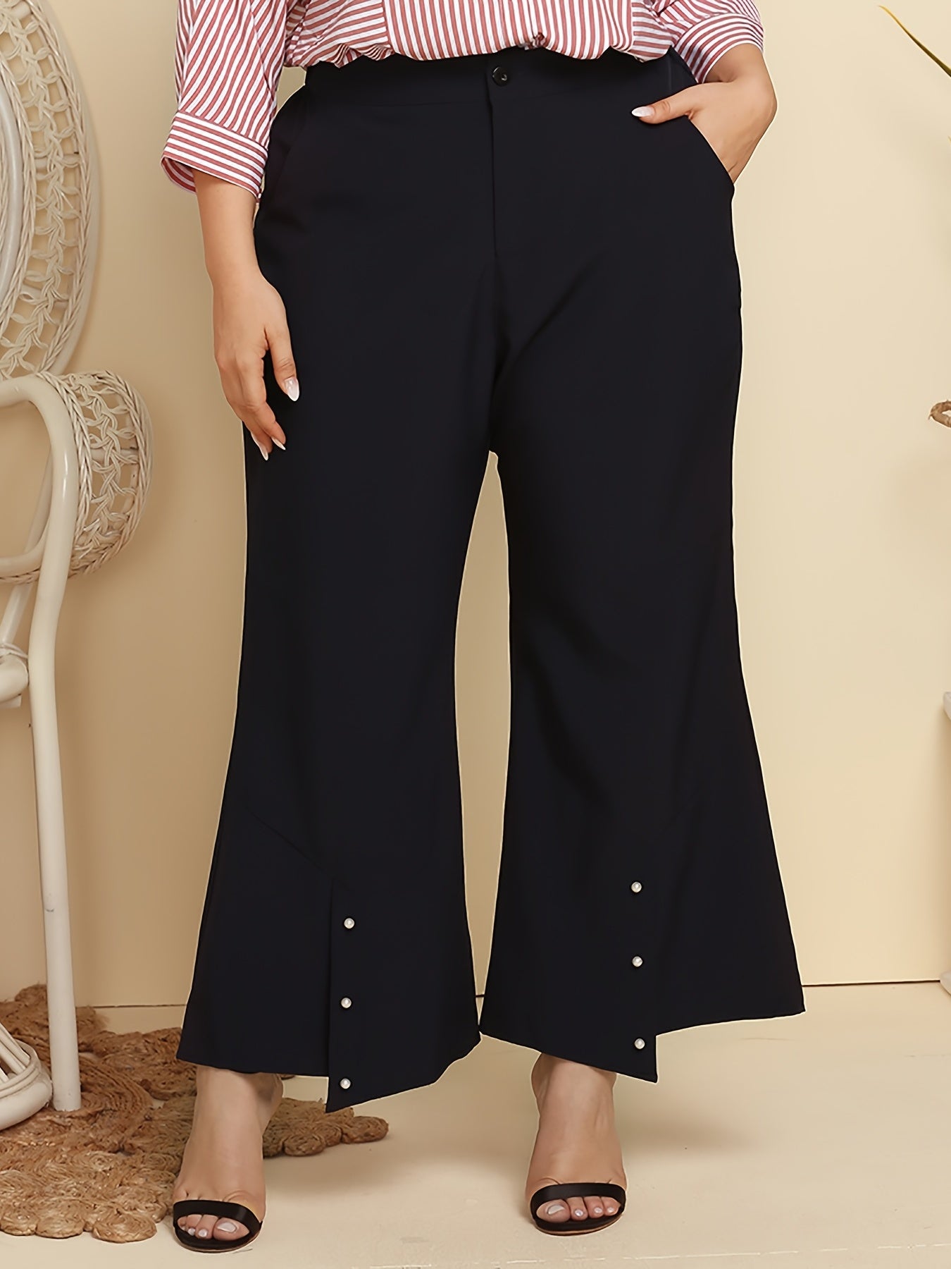Women's Plus High Rise Flared Pants With Pockets