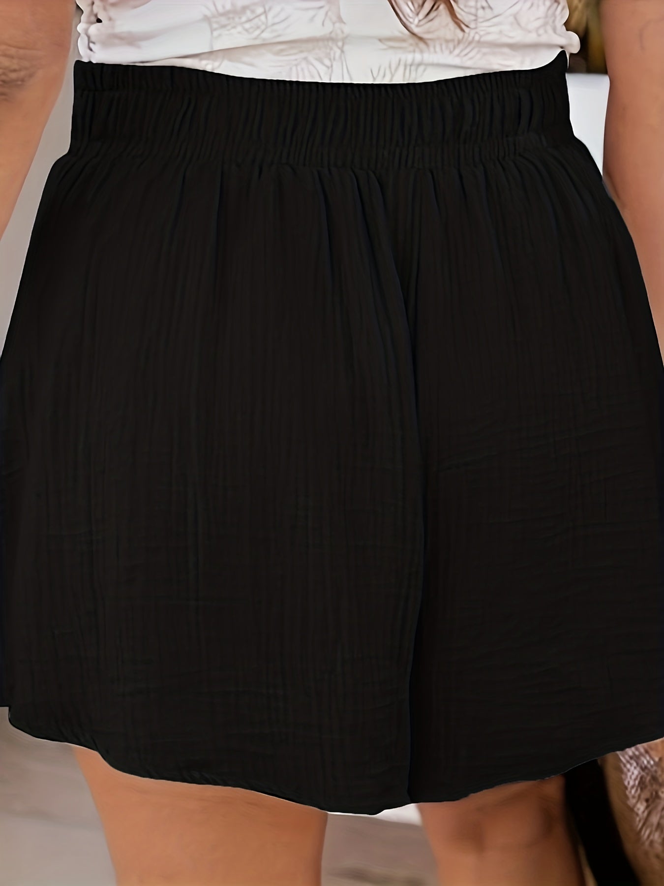  Solid Wide Leg Drawstring Shorts