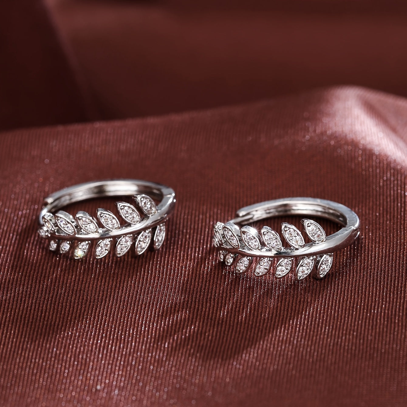 Leaf Shaped Hoop Huggie Earrings Inlaid Zircon 18K Plated